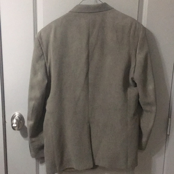 Ralph Lauren sports coat - Picture 2 of 7